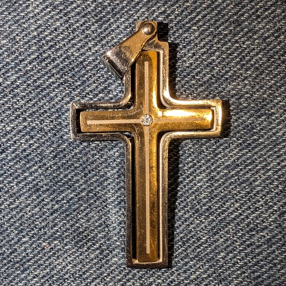 Gold Tone Silver Tone Rhinestone Spinner Cross Pendant - Picture 5 of 11